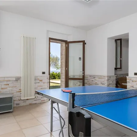 ヴィラ Belvedere San Bartolo By Posarellivillas Cerreto Castello
