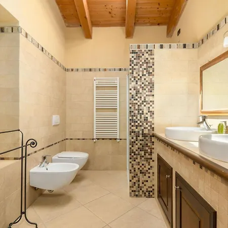 Belvedere San Bartolo By Posarellivillas ヴィラ *