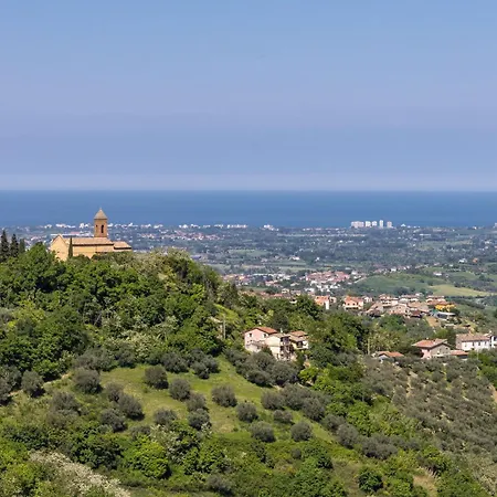 Belvedere San Bartolo By Posarellivillas Cerreto Castello