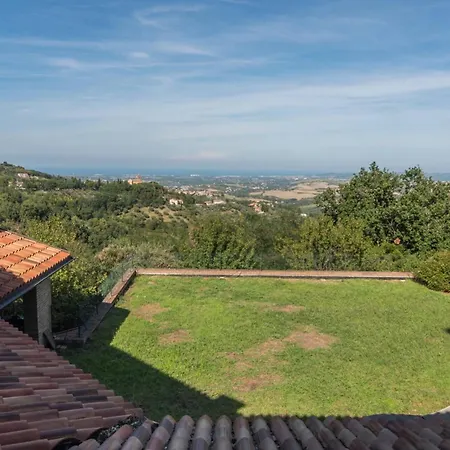 Belvedere San Bartolo By Posarellivillas * Cerreto Castello